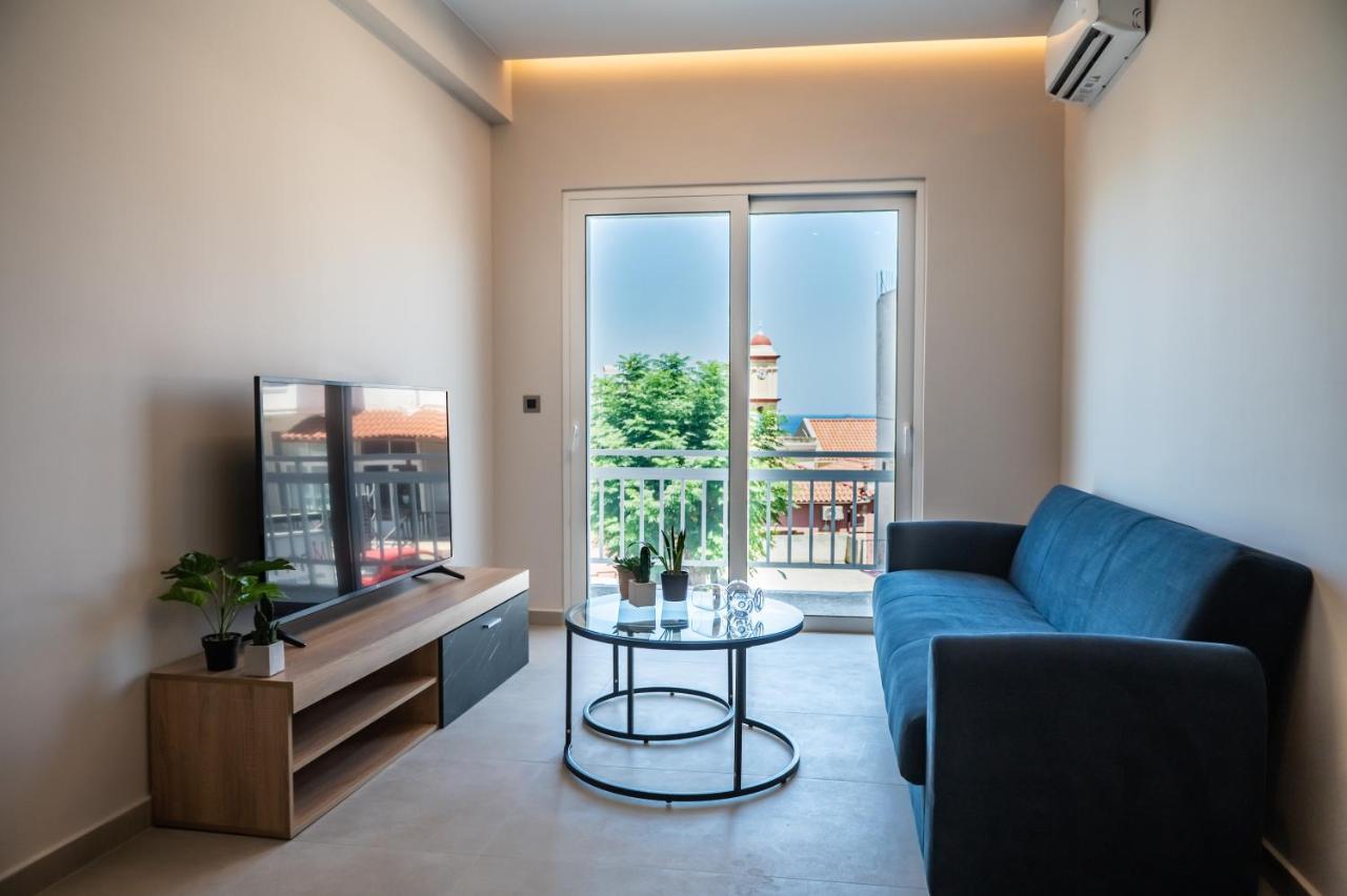 Yiannis Deluxe Apartment Chania  Bagian luar foto